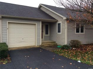 148 Lakeside Dr, Lewes, DE