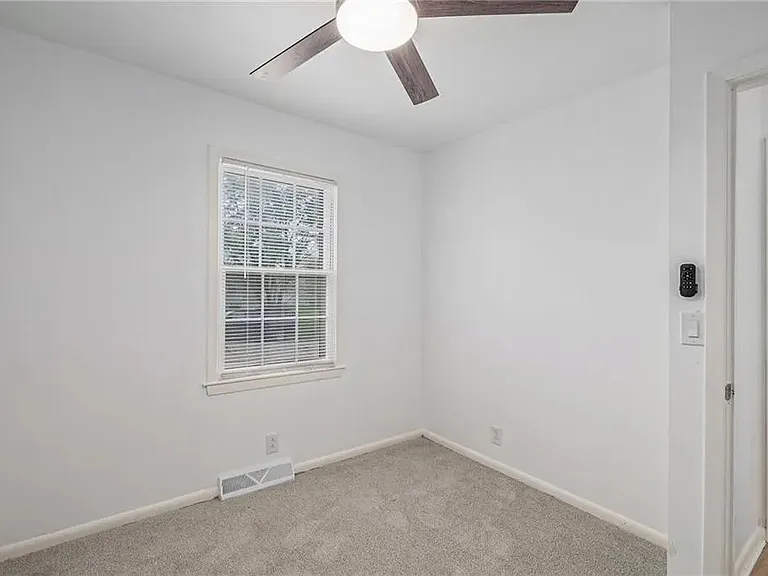 321 NW 22nd Street Ter — Photo 11