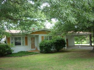 1223 Stacy Dr, Dalton, GA 30721