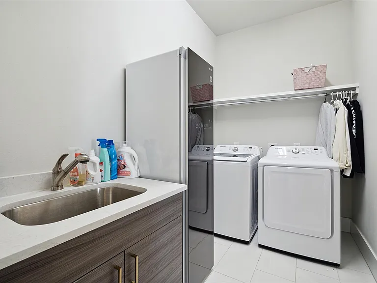 1410 Caywood Ln #A — Photo 23