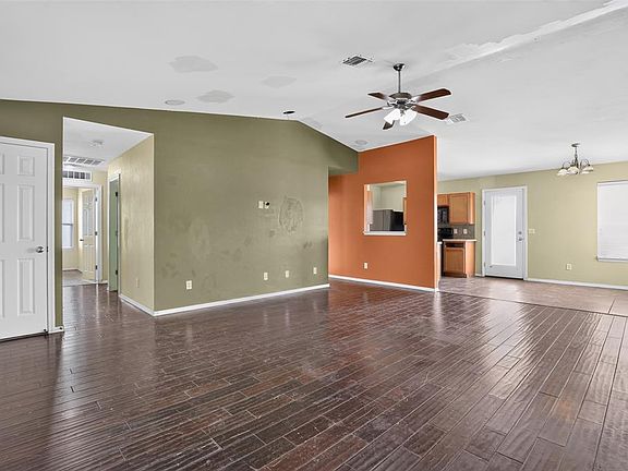 3rd image of 1804 NW 145th St