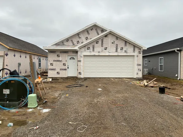 1436 Elm St, Martinsville, IN 46151
