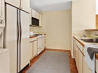 61 Church St #1, Cambridge, MA 02138