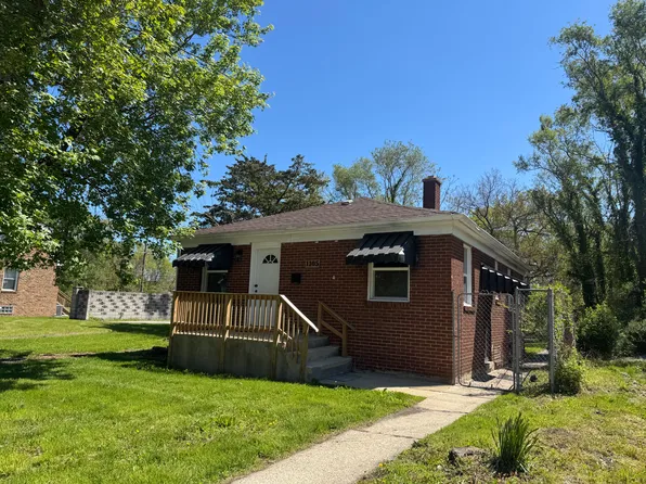1105 Oklahoma St, Gary, IN 46403