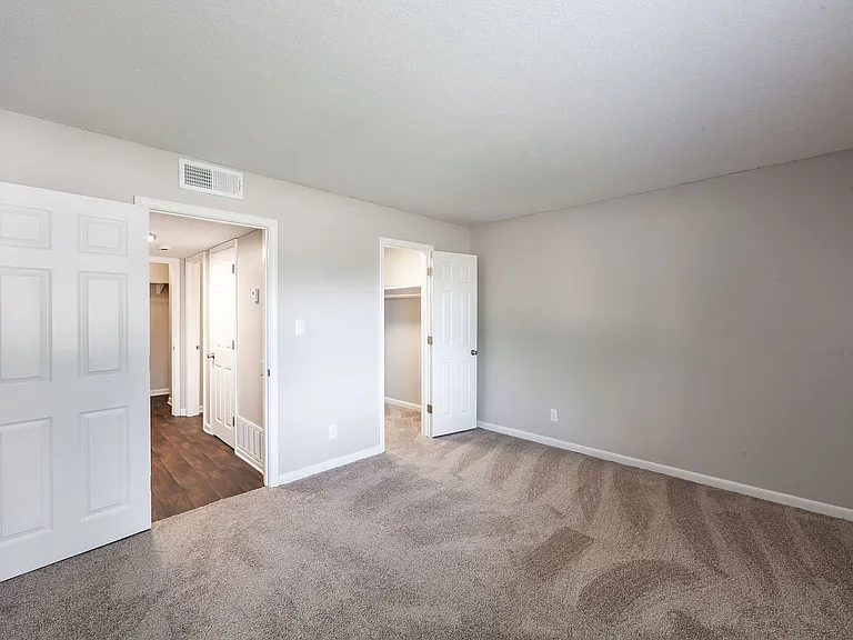 Patrician Terrace — Photo 7