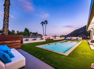 7179 Chelan Way, Los Angeles, CA 90068