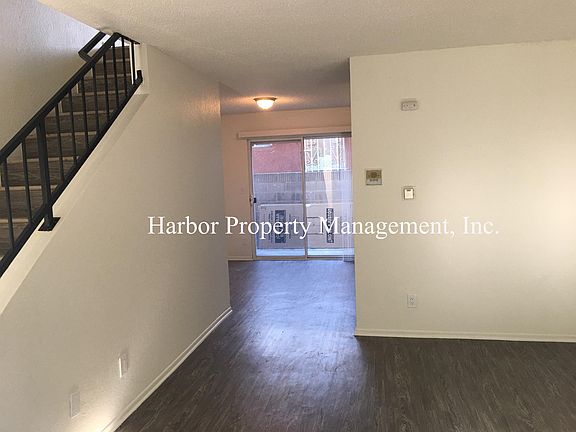 2nd image of 622 N Wilmington Blvd APT 2