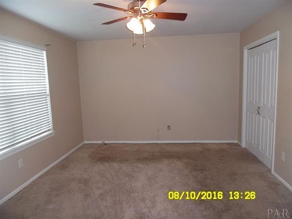 2nd image of 3210 Bayou Blvd