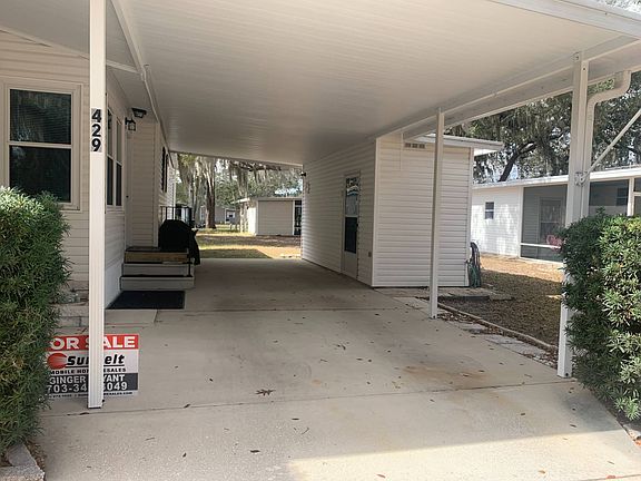 4th image of 429 Tulip Dr