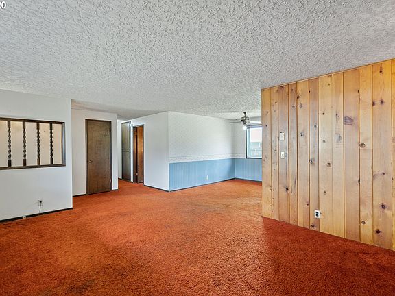 5th image of 8708 NE 37th Ave