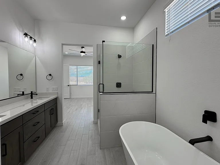 18108 W Morning Vista Ln — Photo 15
