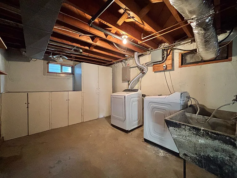 3820 E Carlisle Ave — Photo 13
