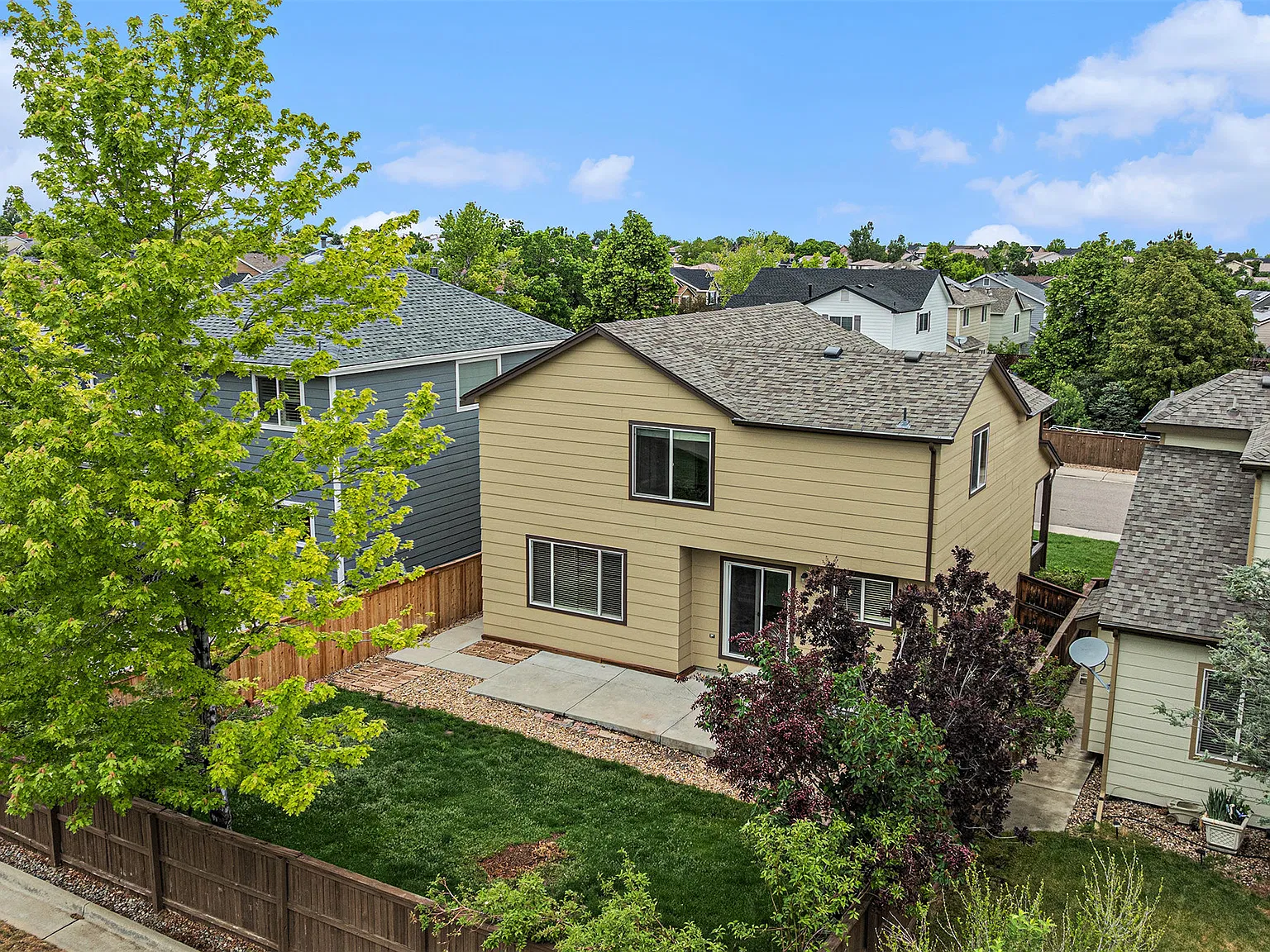 10298 Rotherwood Circle — Photo 4