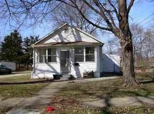 1405 W Grove St, Bloomington, IL 61701