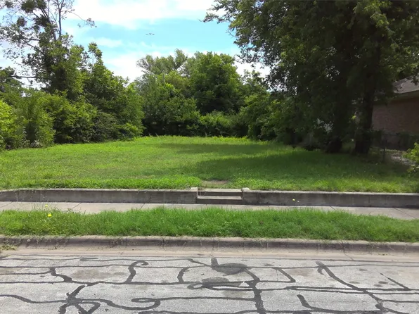 919 Linn St, Waco, TX 76704