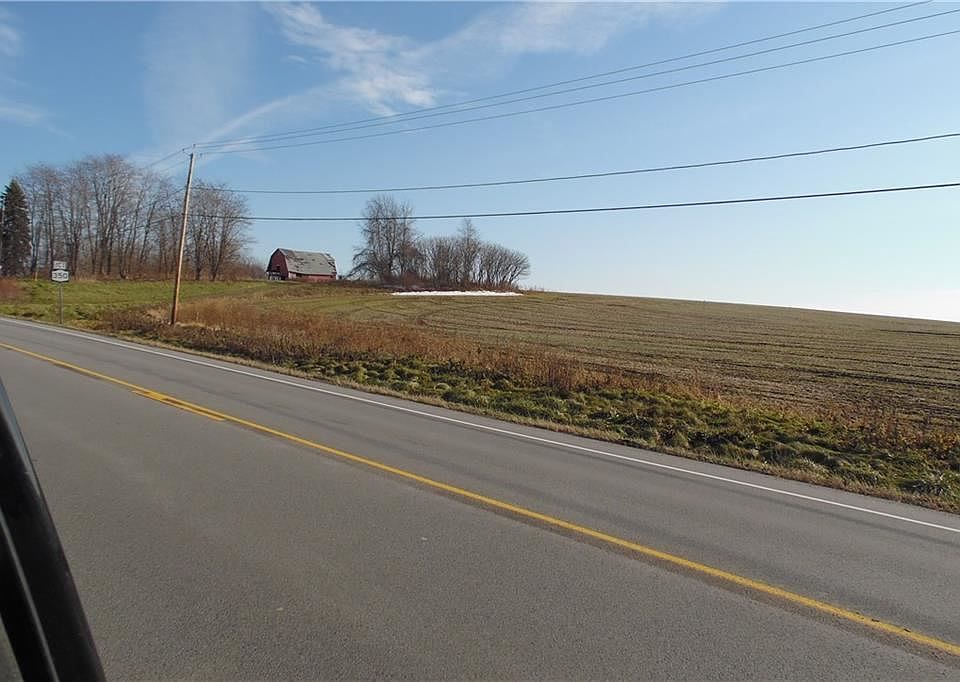 2nd image of 1780 Route 441