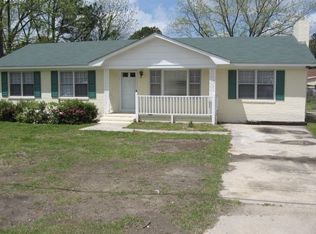 1413 N Buckingham Rd, Florence, SC 29506