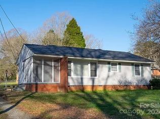 212 S Milford Dr, Salisbury, NC 28144