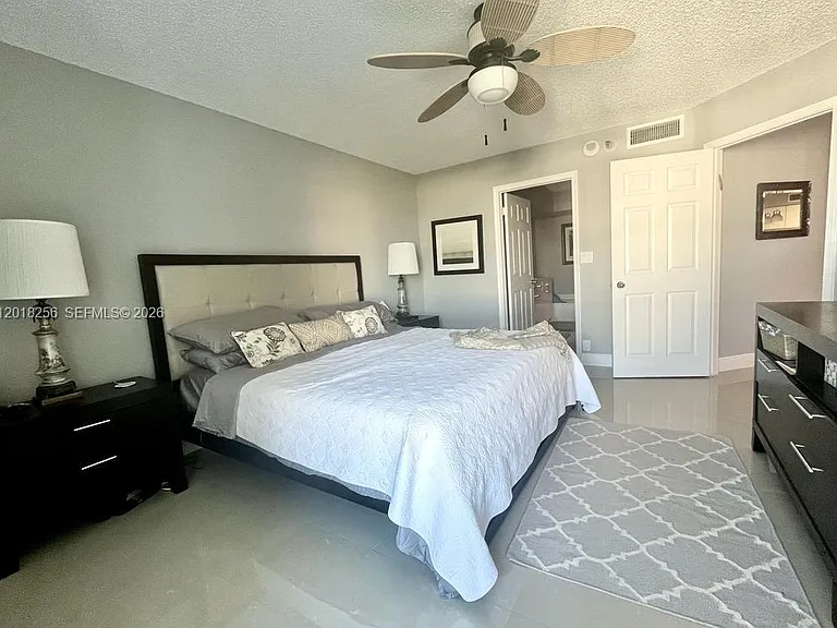 3530 Mystic Pointe Dr #2312 — Photo 16