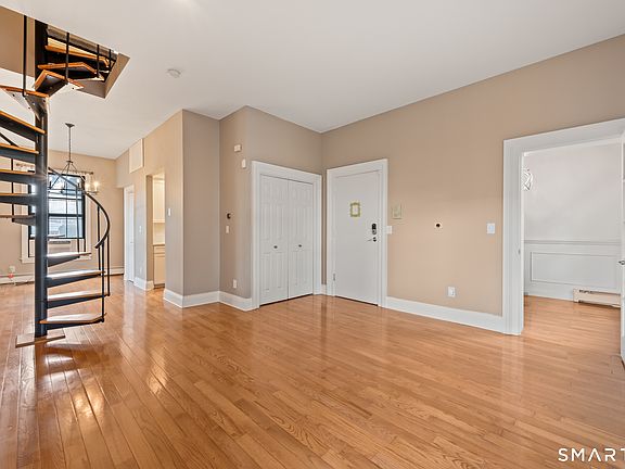 2nd image of 23 Charter Oak Place #4