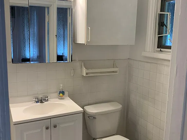 5740 Elmer Street — Photo 15