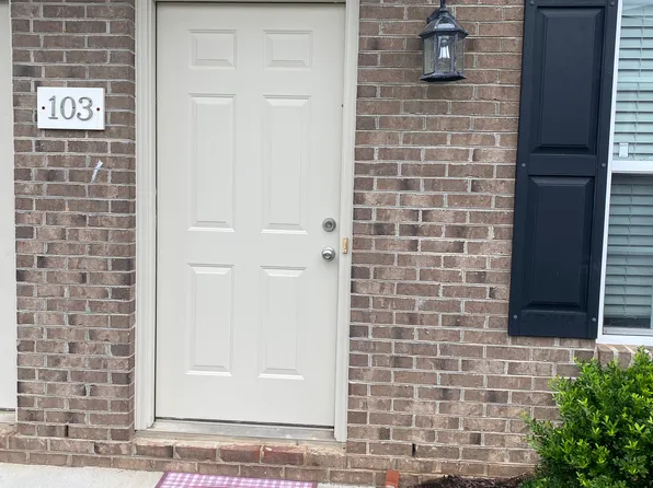 103 Brigadier Ct, Clemmons, NC 27012