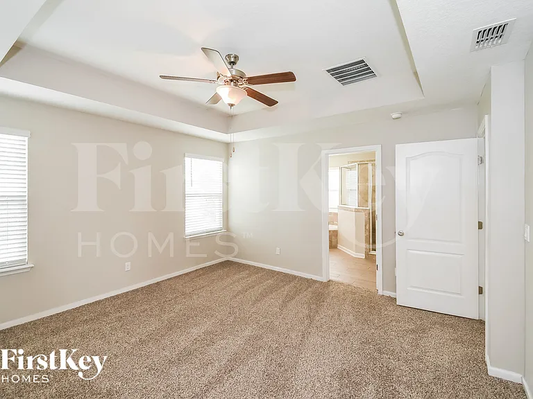 8169 Dancing Fox St — Photo 10