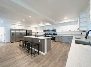 1587 W 35th St, Los Angeles, CA 90018