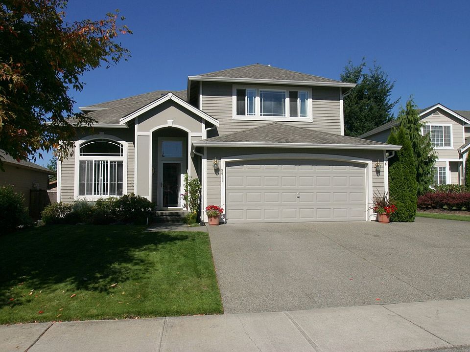 1st image of 8911 180th St E