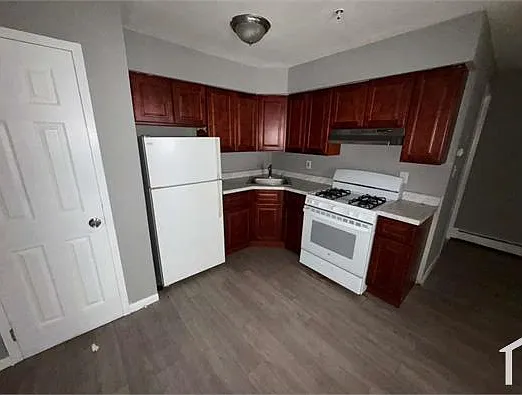 126 S 1st St #2A — Photo 1
