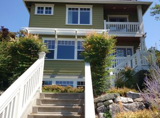 4016 41st Ave SW, Seattle, WA 98116