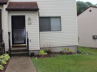 213 Sterling Pl, Lloyd, NY 12528