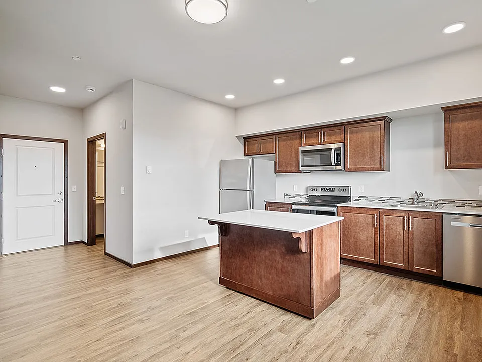 Taylor Place & Elliott Lofts