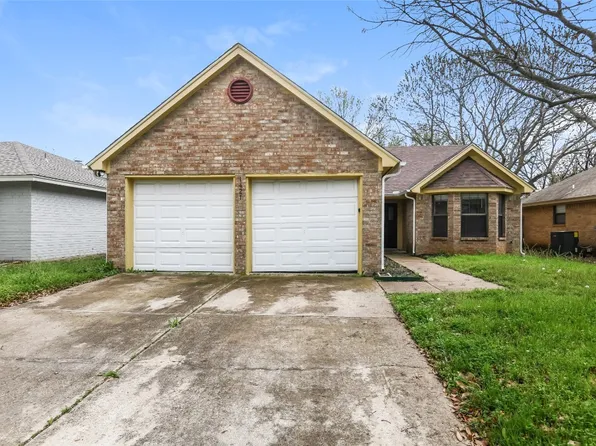 1421 Lincolnshire Way, Fort Worth, TX 76134