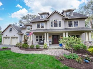 240 Morris Ave, Mountain Lakes, NJ 07046