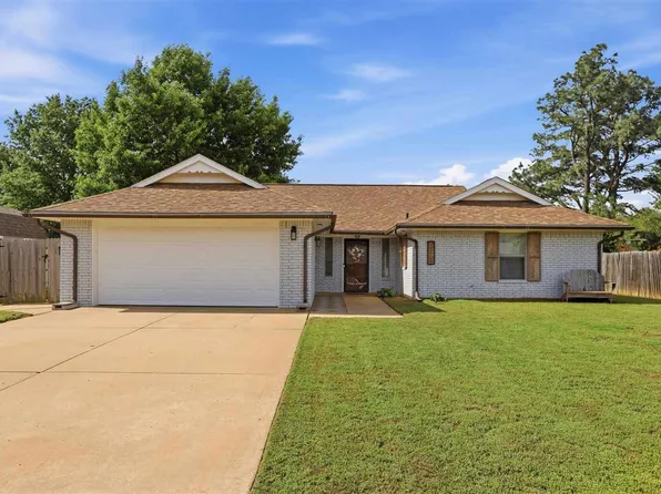 3205 W 29th Ct, Stillwater, OK 74074