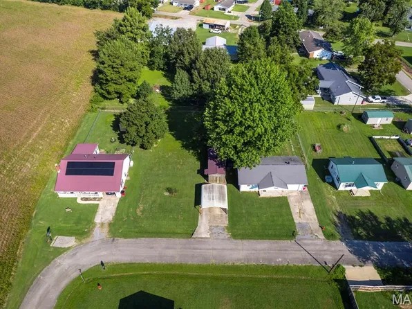 1604 & 1606 Wilma St, Oran, MO 63771