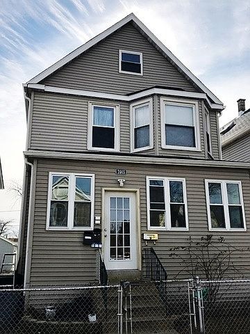 1st image of 7645 W 62nd Pl