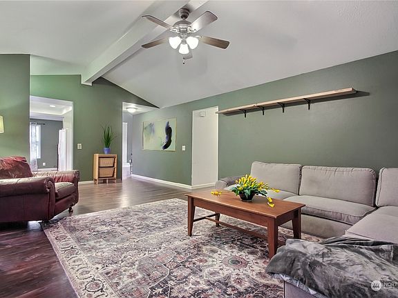 3rd image of 6211 Cotton Drive SE