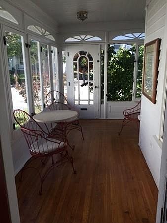 2nd image of 21 Willow St