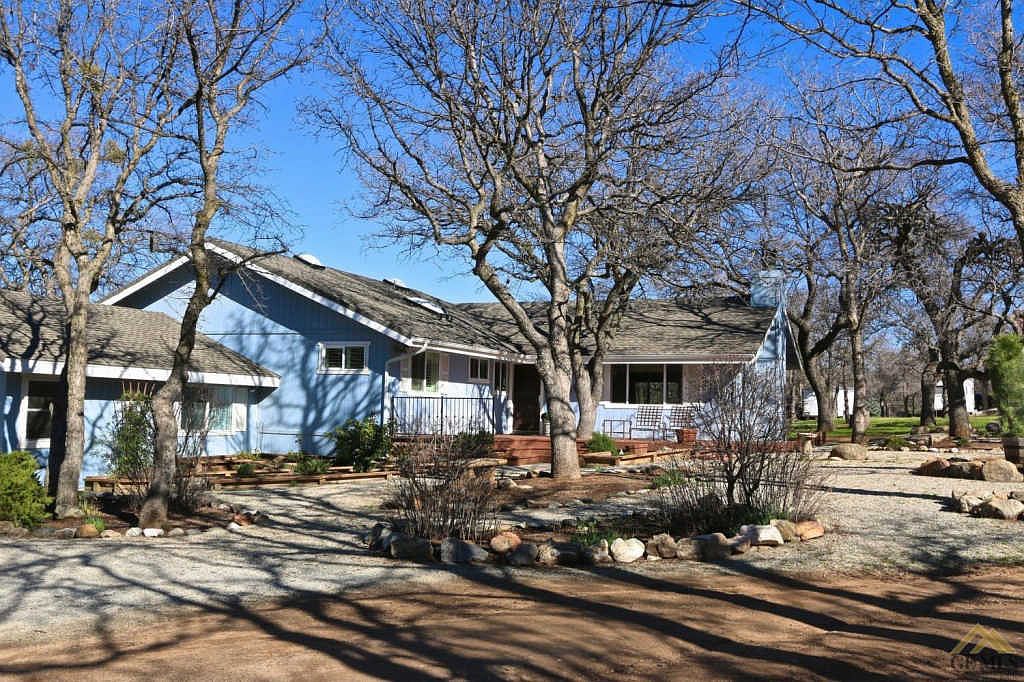 20961 Glen Oaks Ln, Tehachapi, CA 93561 | Zillow