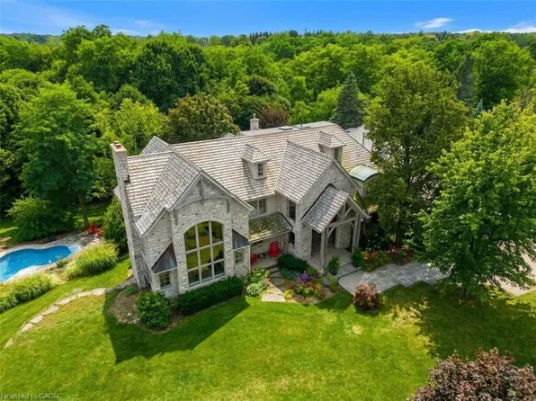 2376 Side Road 8, Burlington, ON L7P 0E6