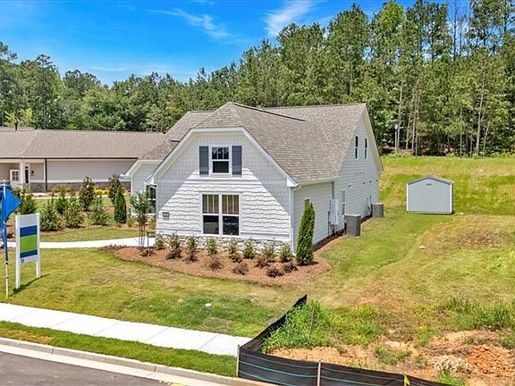 2nd image of 76 Stonebriar Cv
