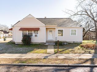 2200 Chamberlain Ave, Chattanooga, TN 37404