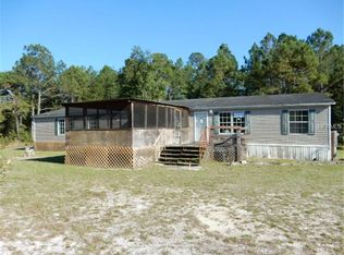 45710 Raccoon St, Paisley, FL 32767