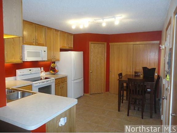 3rd image of 655 Mariner Way