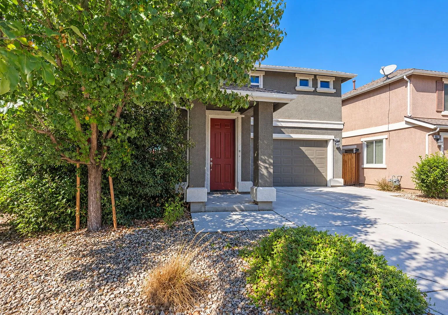 Move-In Ready, Single Family Home - Ready for you! — Photo 2