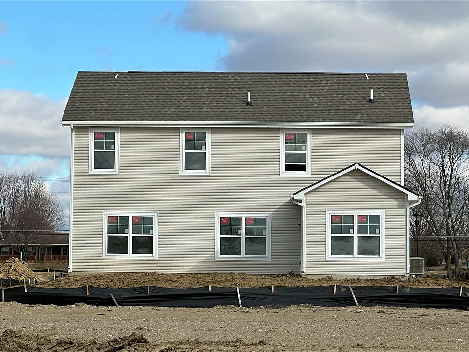2nd image of 322 Oakswept Way
