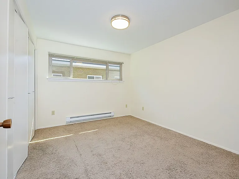1408 Queen Anne Ave N — Photo 19