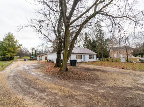 W3215 South Lakeshore DRIVE #W3219, Lake Geneva, WI 53147